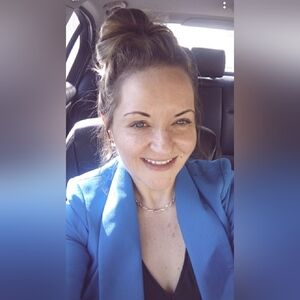 Meet your Posher, Shena